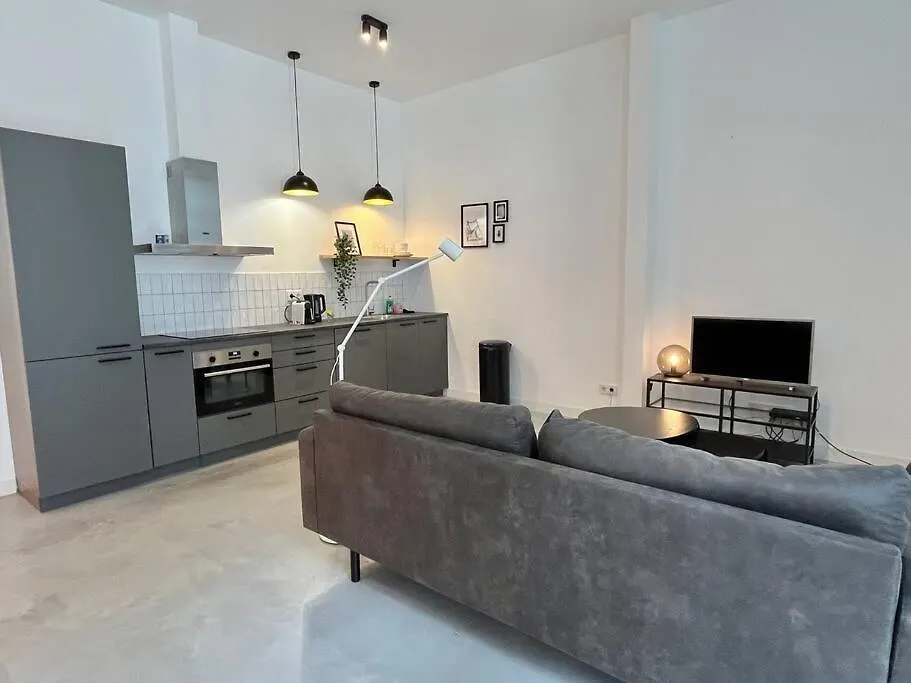 Σπίτι διακοπών Trendy 2 Bedroom Serviced Apartment Ρότερνταμ